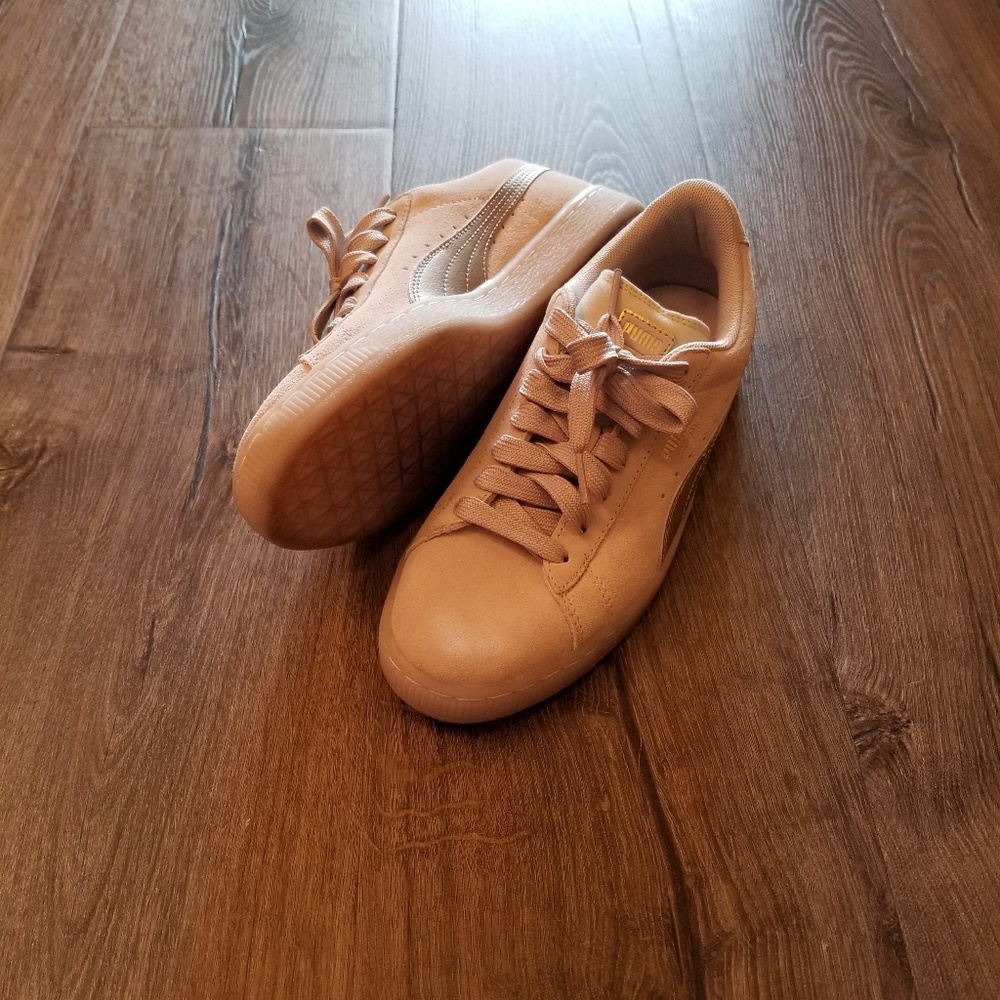 Puma suede shoes - Picture 5 of 8